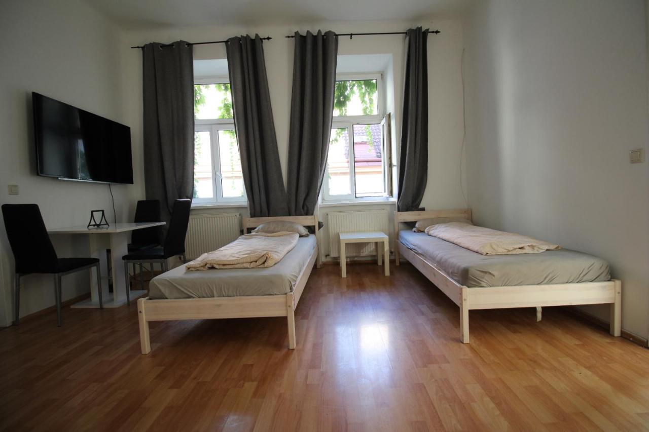 Family Apartment 5P Kl A Wenen Buitenkant foto