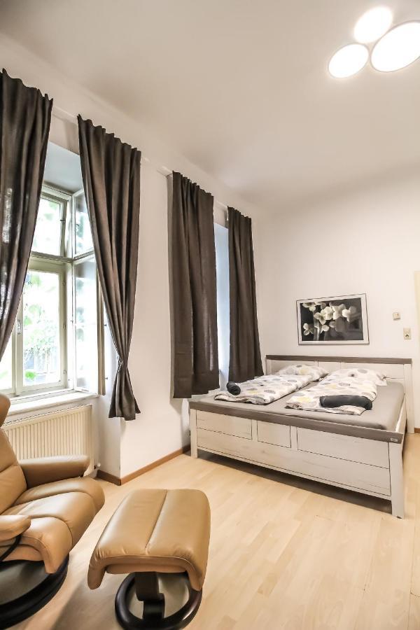 Family Apartment 5P Kl A Wenen Buitenkant foto
