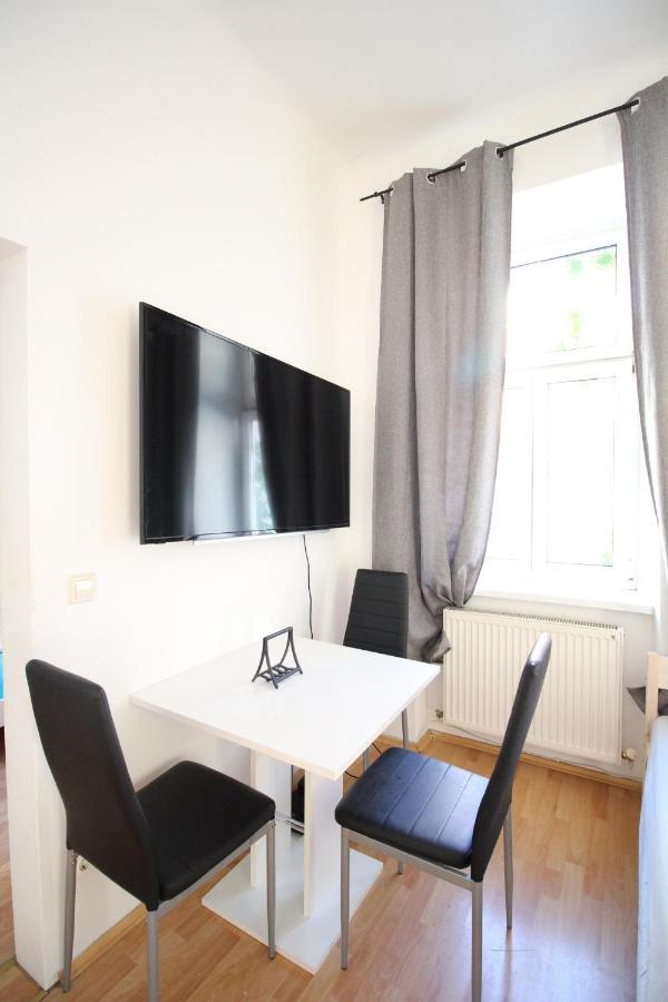 Family Apartment 5P Kl A Wenen Buitenkant foto